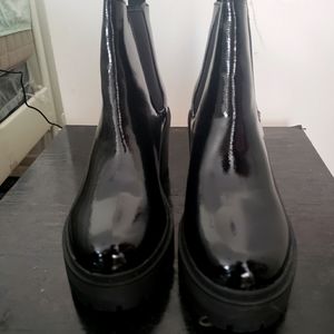 Black boots pu leather